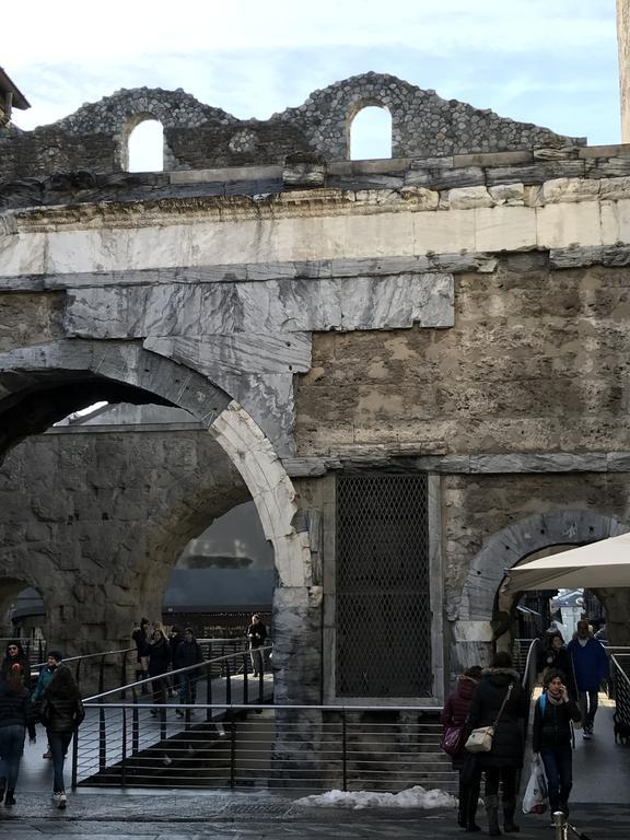 Alloggio Turistico Maison S Anselme Vda Aosta Cir 0015 Eksteriør billede