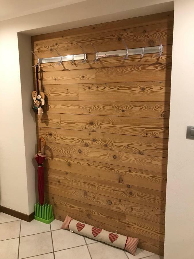 Alloggio Turistico Maison S Anselme Vda Aosta Cir 0015 Eksteriør billede