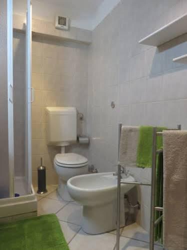 Alloggio Turistico Maison S Anselme Vda Aosta Cir 0015 Eksteriør billede